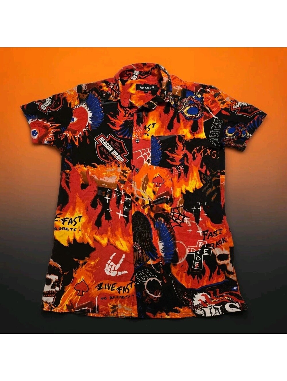 Reason Clothing Men's Short Sleeve Button Up Shirt Flame Skull Graphic Size M